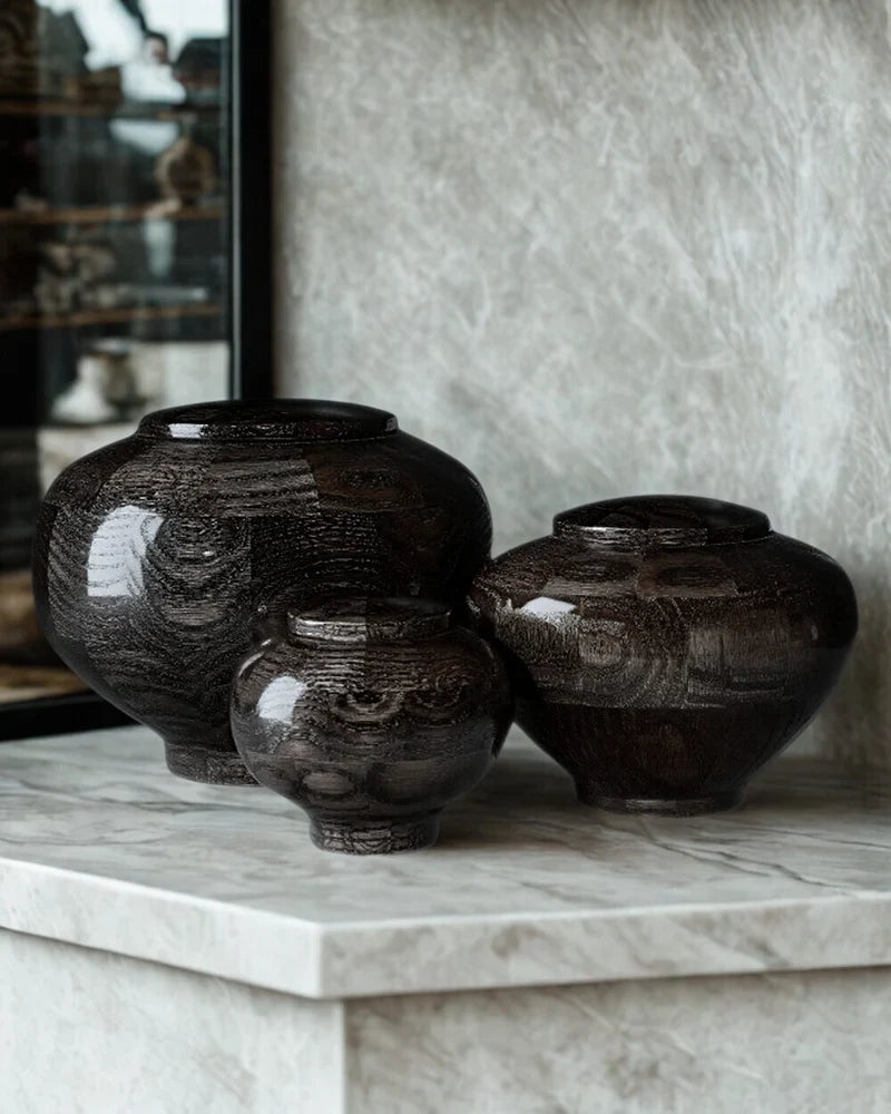 Black Cremation Urn