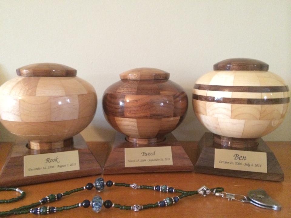 Customizing Your Pet Urn